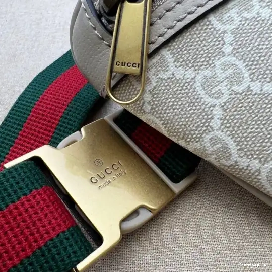 First bag ru Interlocking bag Gucci with G Belt 0606